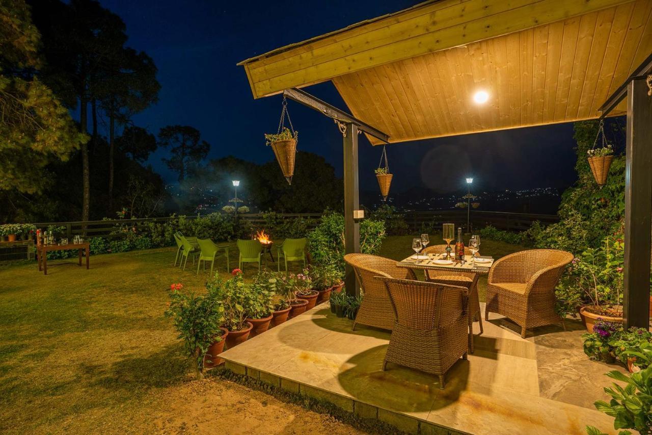 קסאולי Stayvista At Floradale W Jacuzzi & Wood-Fire Pizza מראה חיצוני תמונה